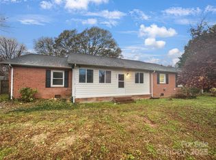2009 Hickory Grove Rd, Gastonia, NC 28056