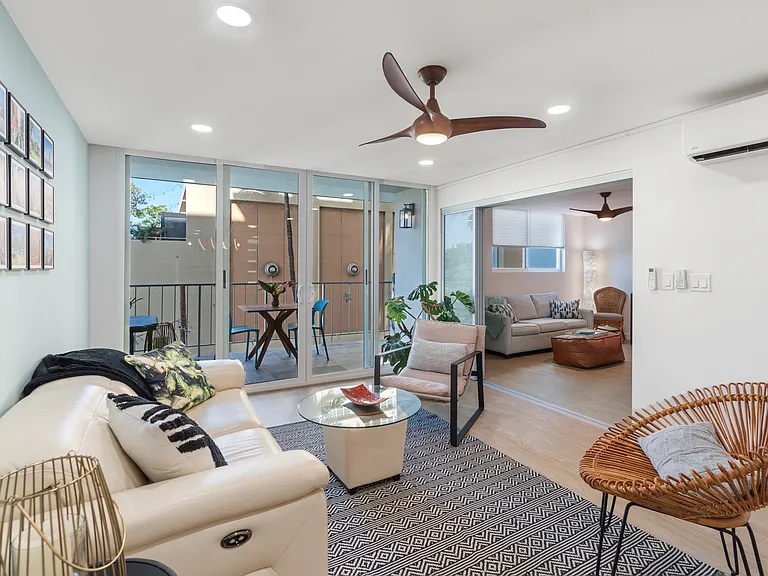 204 Kapahulu Ave #303 — Photo 14