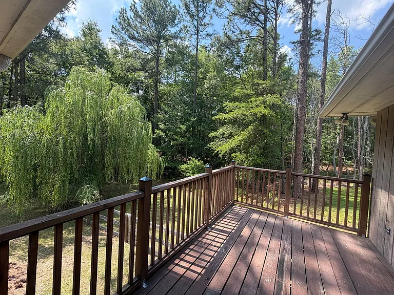332 Quail Holw — Photo 44