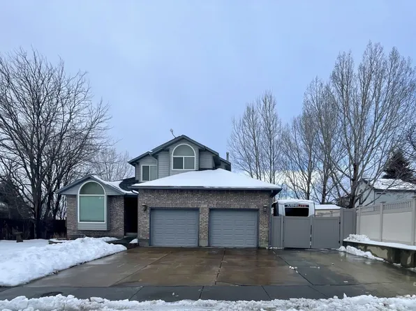 2095 Colonial Dr, Elko, NV 89801