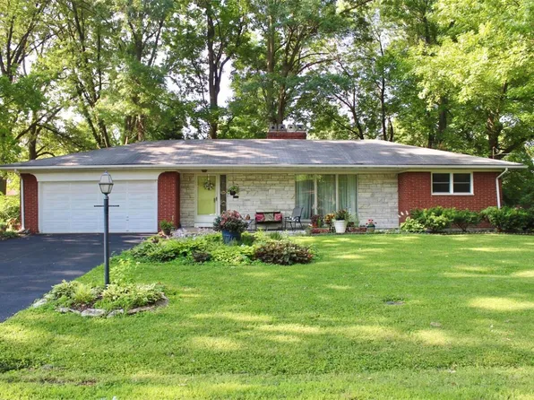 620 W Adams St, Millstadt, IL 62260