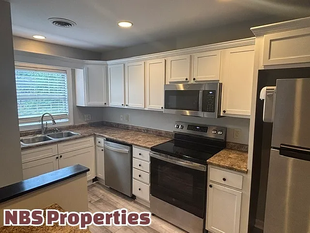 6523 Deane Hill Dr #14-1-1 — Photo 11