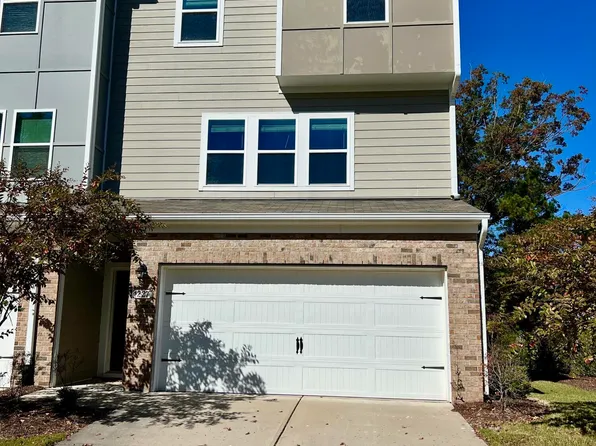 1227 Brickfield Dr, Cary, NC 27519