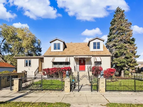 3303 Division St, Melrose Park, IL 60160