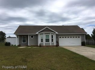 119 Beech Dr, Raeford, NC 28376
