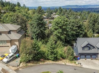 12044 SE Deerhaven Dr, Portland, OR 97266