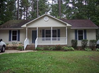 1033 Windrace Trl, Sanford, NC 27332