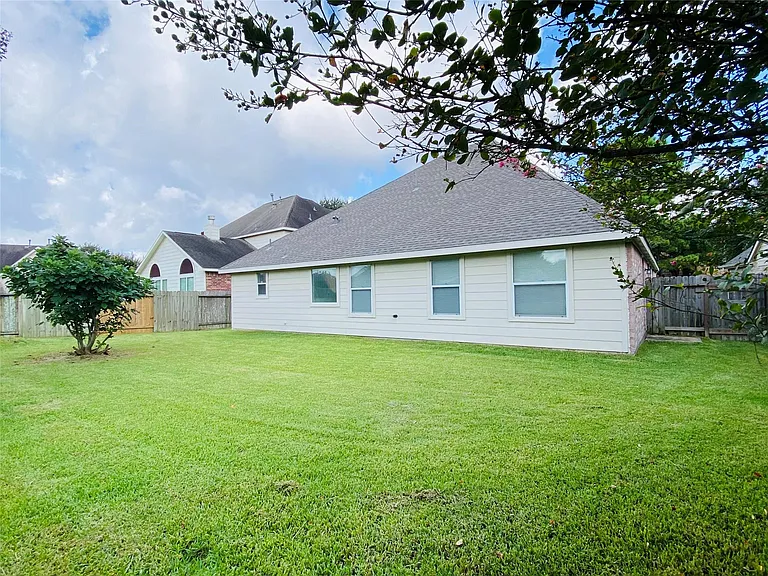 24710 Cobble Canyon Ln — Photo 25