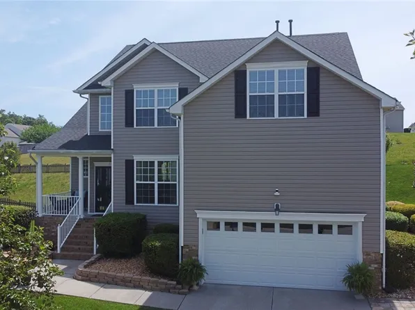 13143 Stockleigh Dr, Chester, VA 23831