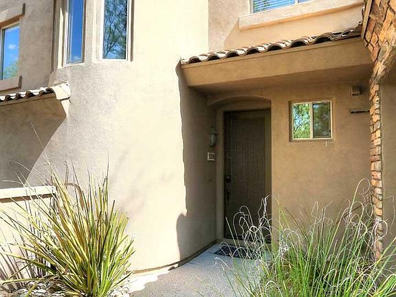 3rd image of 19475 N GRAYHAWK Drive #1018