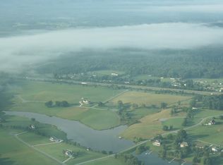 141 Arbor Ln, Dandridge, TN 37725