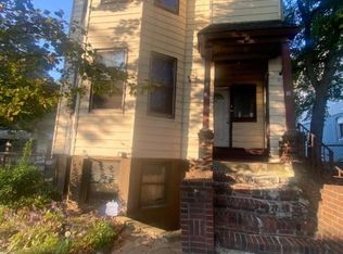 16 Highland Ter, Irvington, NJ 07111