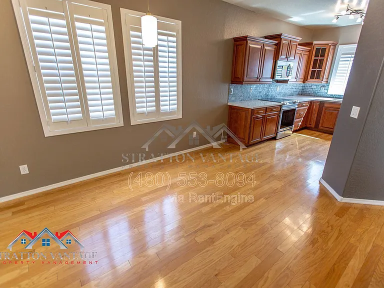 935 W Wendy Way — Photo 11