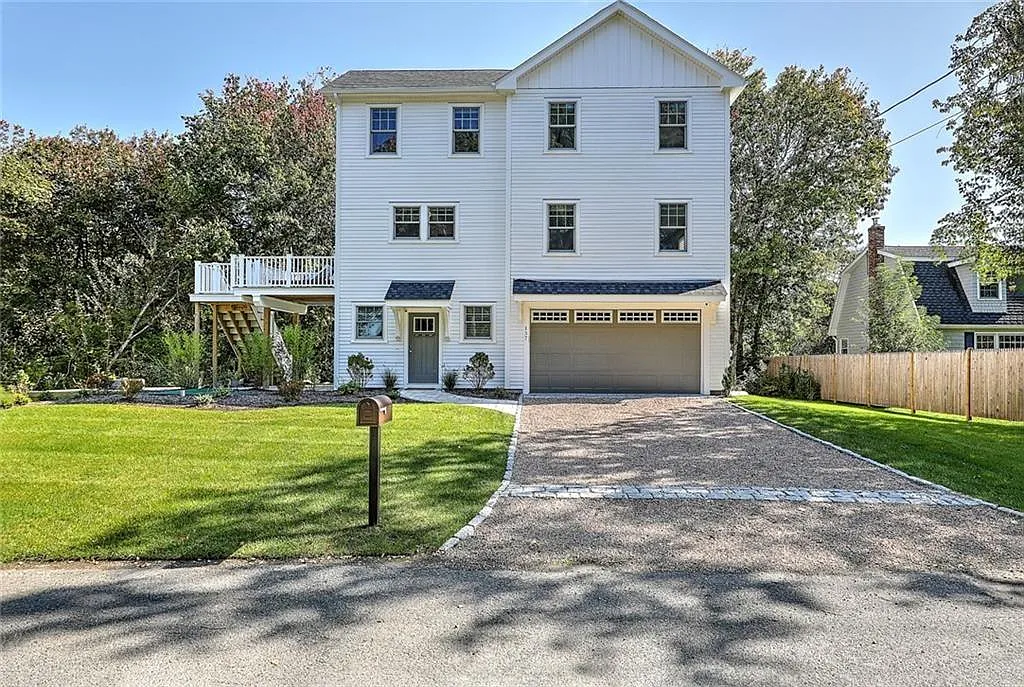 Building Photo - 137 Rosebriar Ave