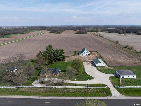 5th image of 20209 W Farmington Rd