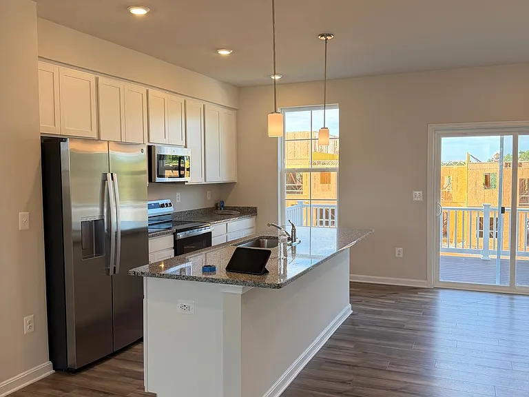 398 Seeback Dr — Photo 22