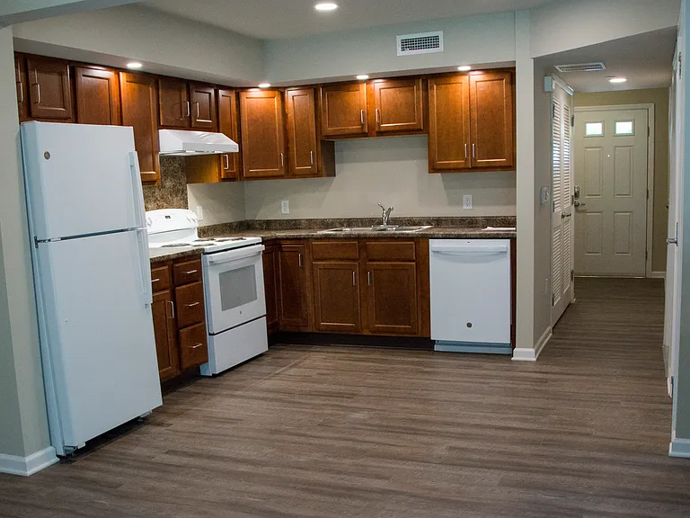 Meadow View Townhomes — Photo 7