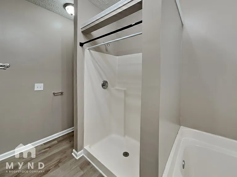8315 Somerset Way — Photo 17