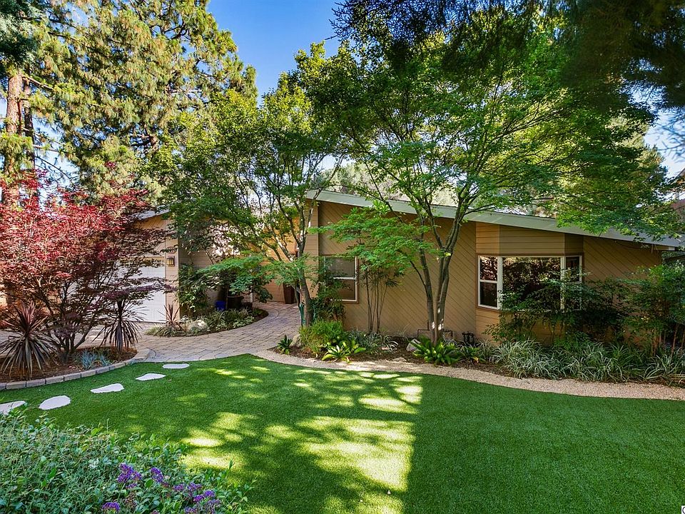 1st image of 2204 Fairhurst Dr