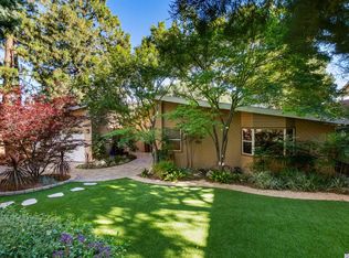 2204 Fairhurst Dr, La Canada Flintridge, CA 91011