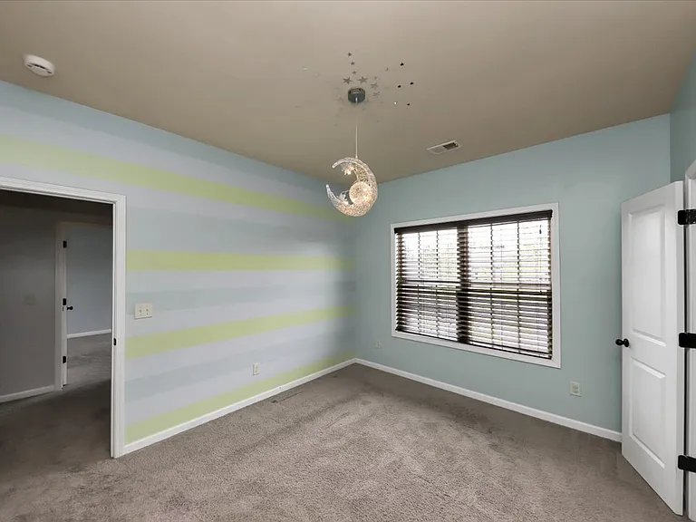 6059 Cove Park Dr — Photo 37