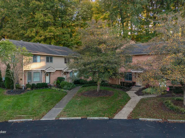 5529 Forest Lake Dr, Prospect, KY 40059