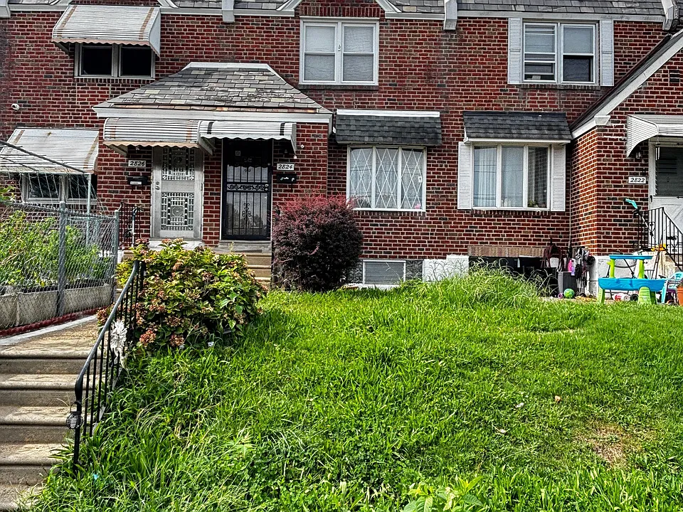 2824 Tyson Ave