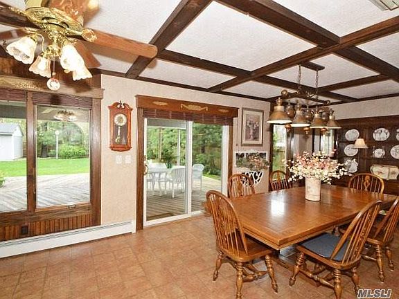 5th image of 341 Singingwood Dr