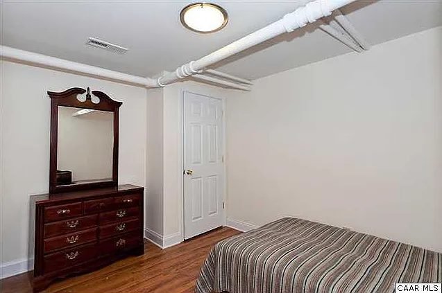 408 Ridge St #B — Photo 6
