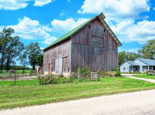 35221 Irene Rd, Kirkland, IL 60146