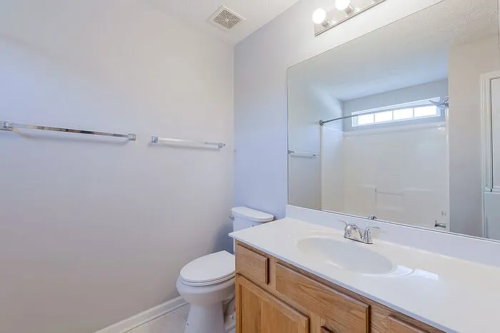 641 W Oaks Dr — Photo 15