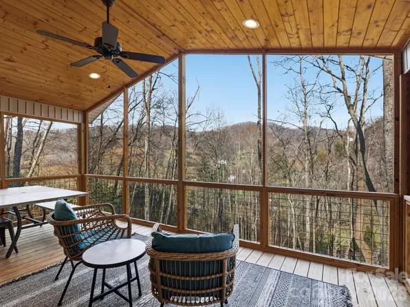 98 Harmony Hill Ln, Mars Hill, NC 28754