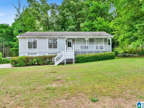 128 Forest Pkwy, Alabaster, AL 35007