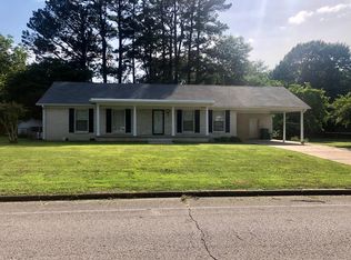 765 Russell Rd, Jackson, TN 38305