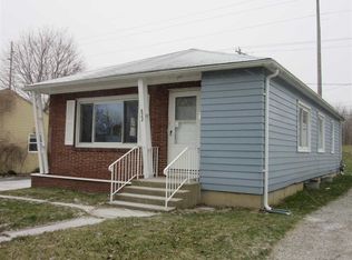 822 Pemberton Dr, Fort Wayne, IN