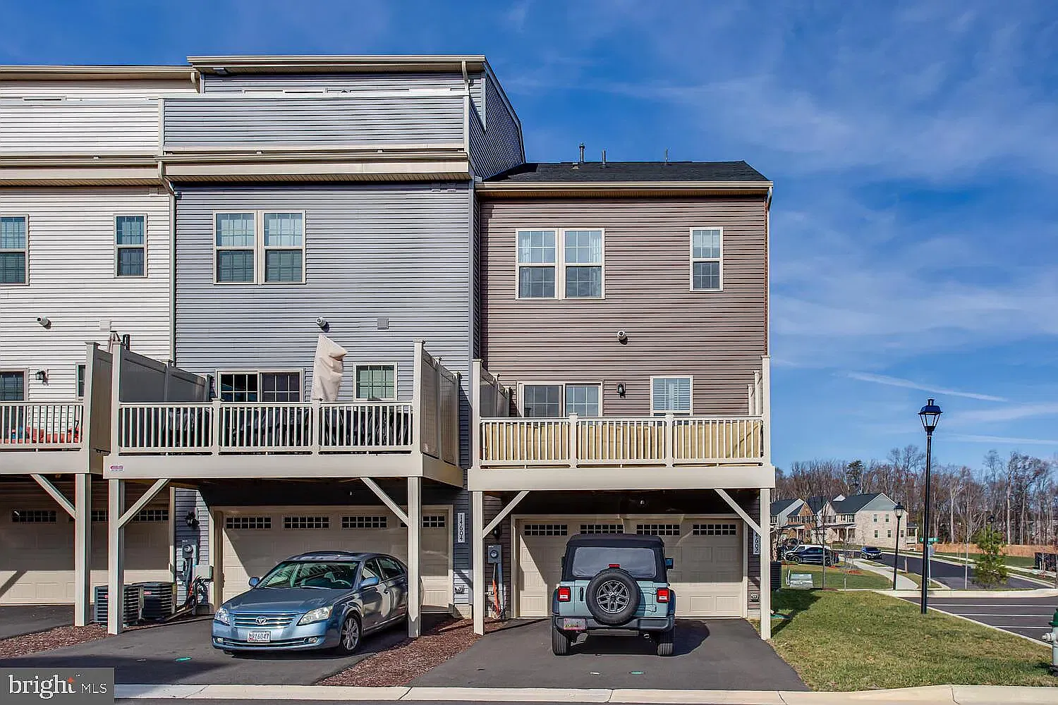 3 bed, 2176 sqft, $3,800 — Photo 4