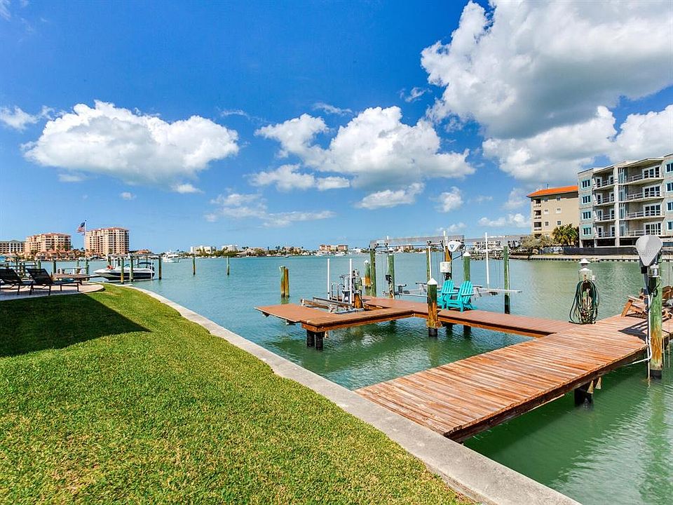 1st image of 210 DOLPHIN POINT #B