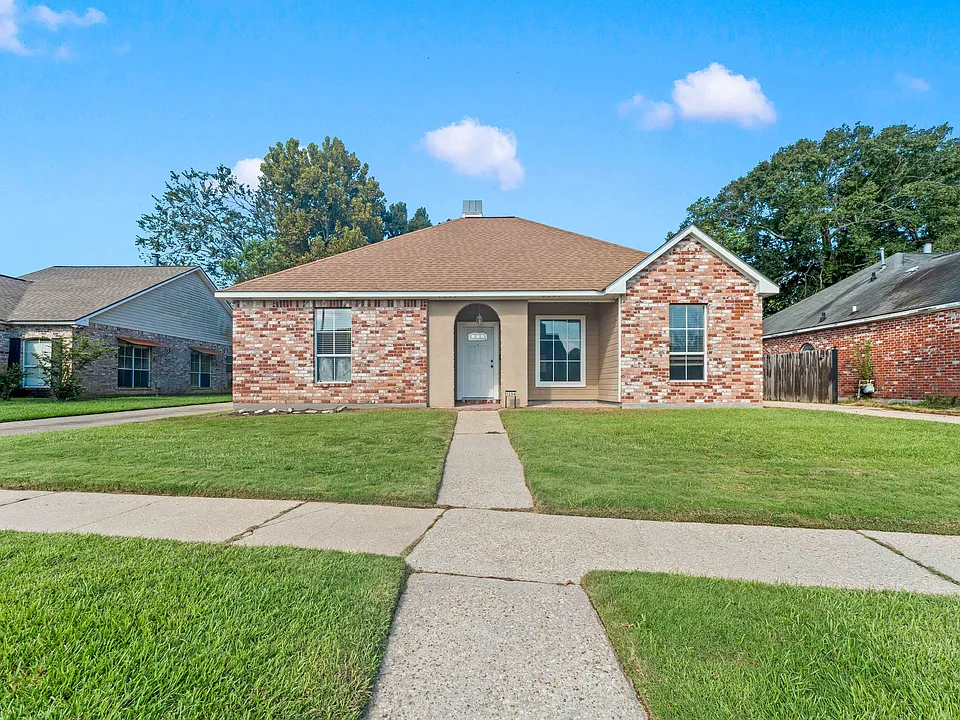 1234 Woodlong Dr