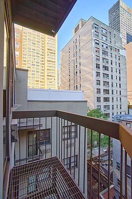 Rented by Living New York | media 41