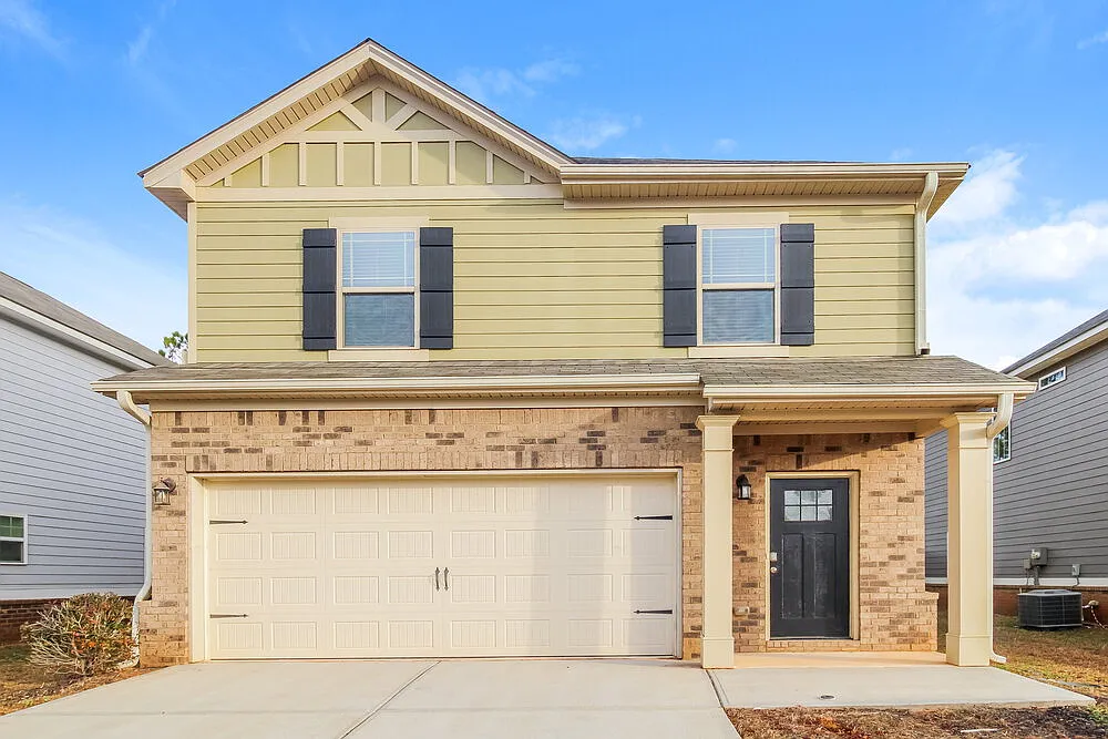 3 bed, 2.5 bath, 1923 sqft, $1,935 — Photo 1