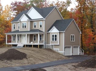 15 Georgia Rae Way, Attleboro, MA 02703