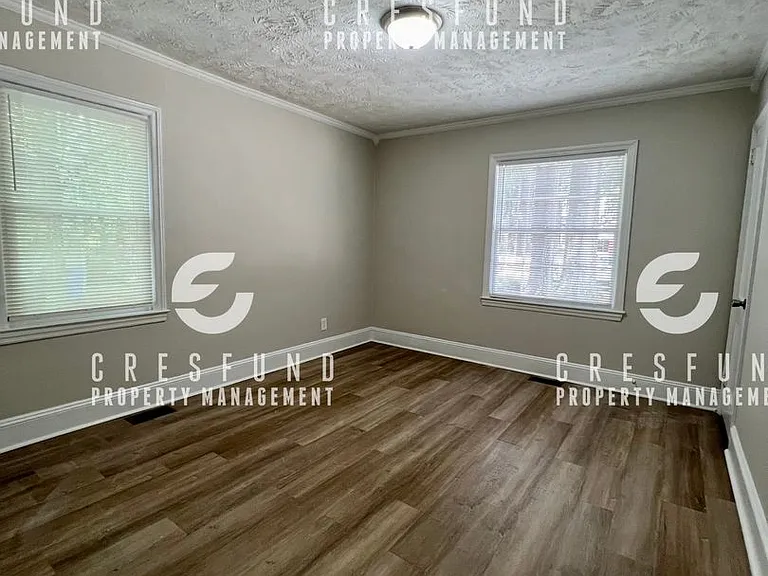 220 Woodrow Street — Photo 8