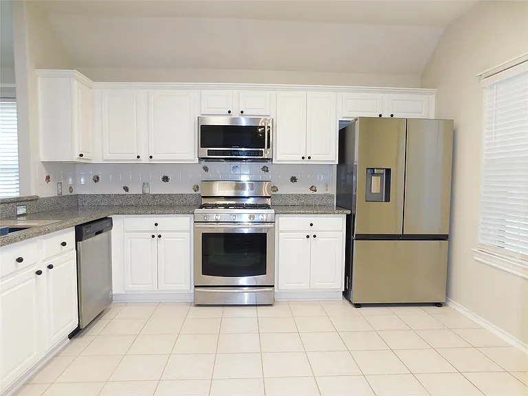3014 Aylesworth Ct — Photo 5