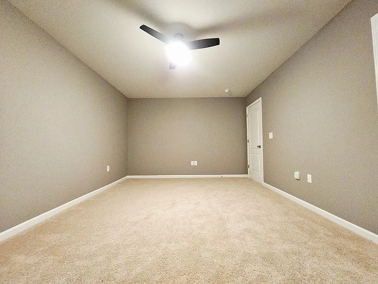 1420 Demila Dr — Photo 11