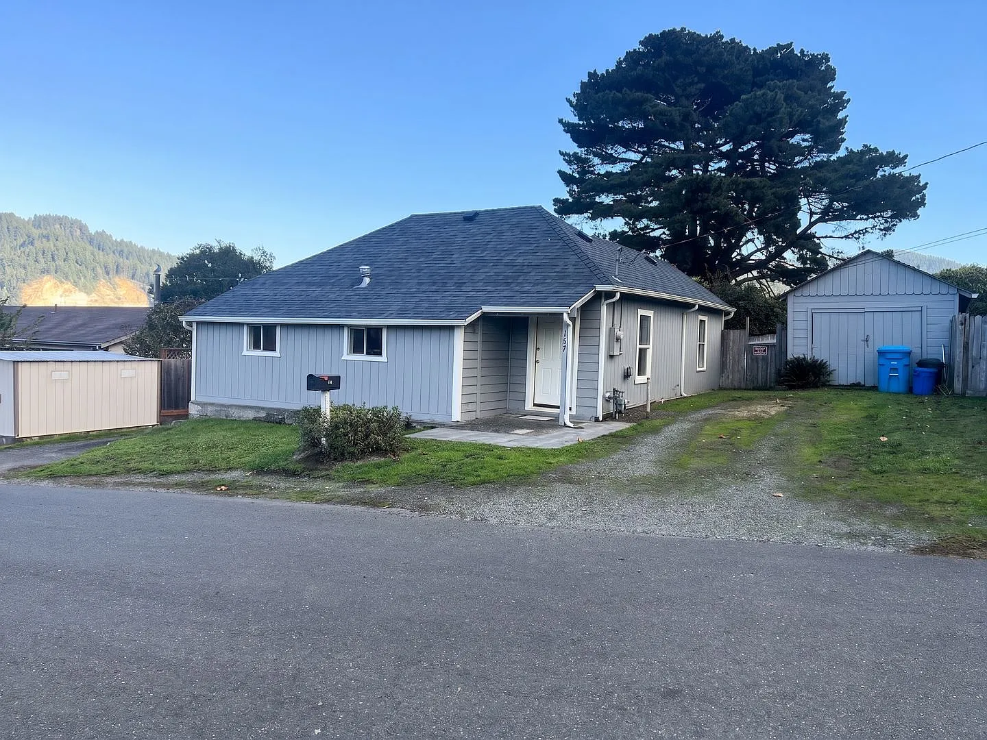 Pet-Friendly 2BD/1BA Home in Rio Dell With Private Yard & Laundry Hook Ups! — Photo 1