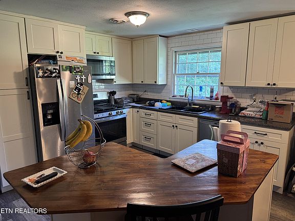 2nd image of 8705 Dolph Dr #3