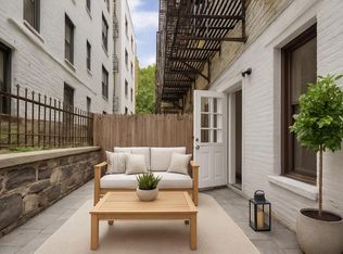 209 E 25th St APT C, New York, NY 10010