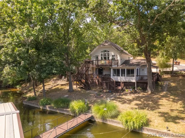 94 Clara Lyn Woods Dr, Lake Ozark, MO 65049