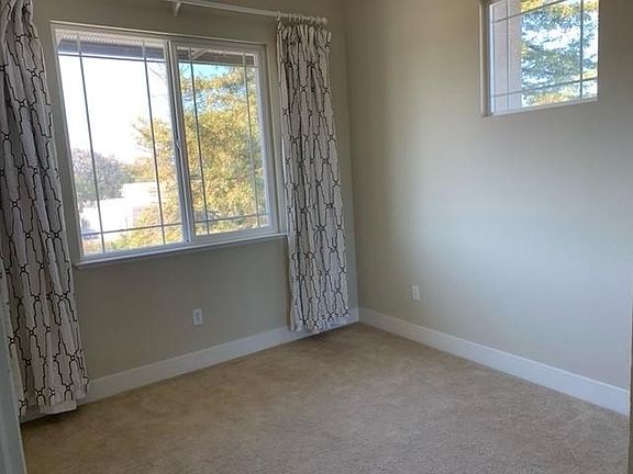 5th image of 1127 Tuolumne Ln
