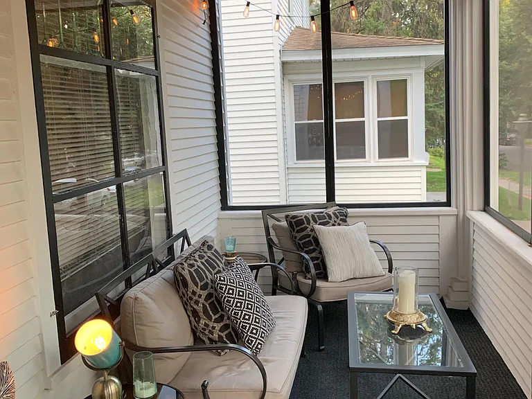 3 Season Front Porch